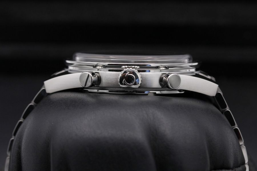 Omega Speedmaster 57 332.10.41.51.01.001